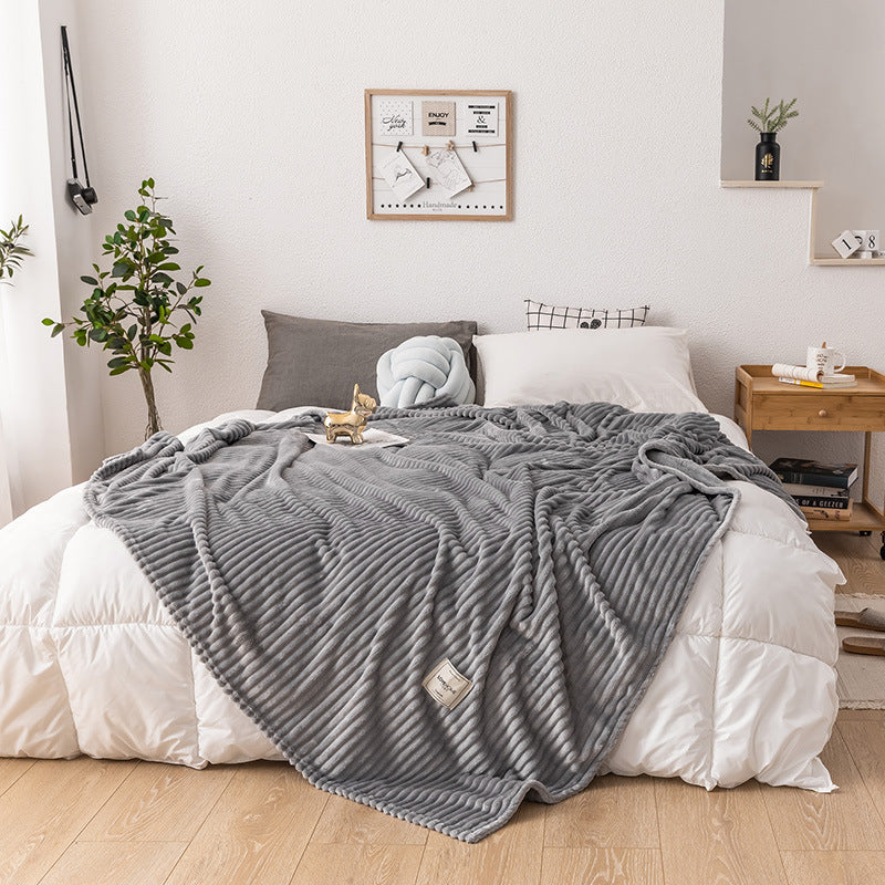 Single-layer blanket made of milk fleece