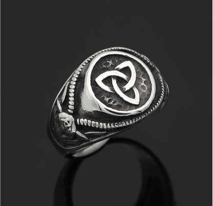 Dominanter Vintage-Ring-Männerschmuck