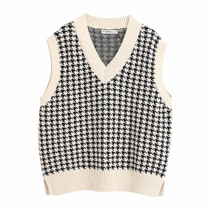 Houndstooth knitted vest