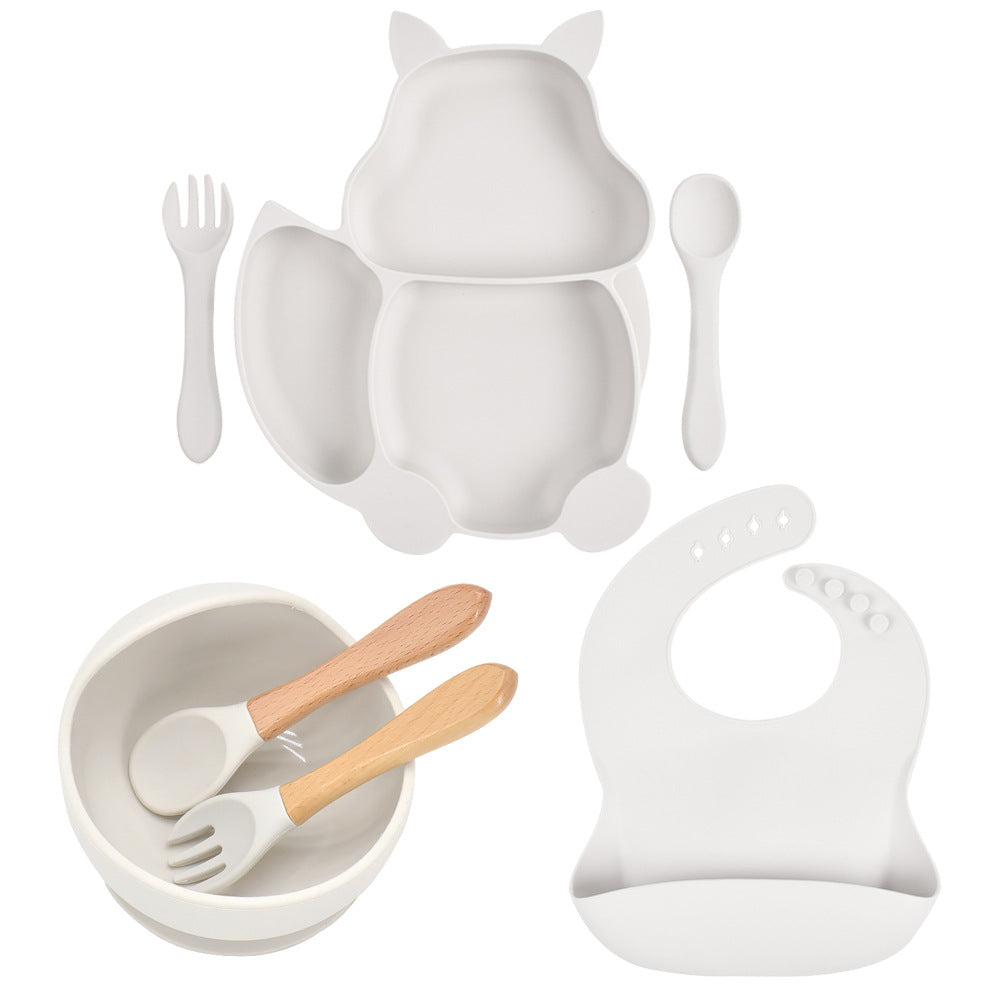 Tableware set for feeding children