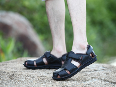 new summer leather sandals men Breathable leisure male non-slip sandals Baotou men sandals