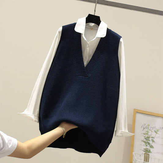 Knitted vest sweater vest