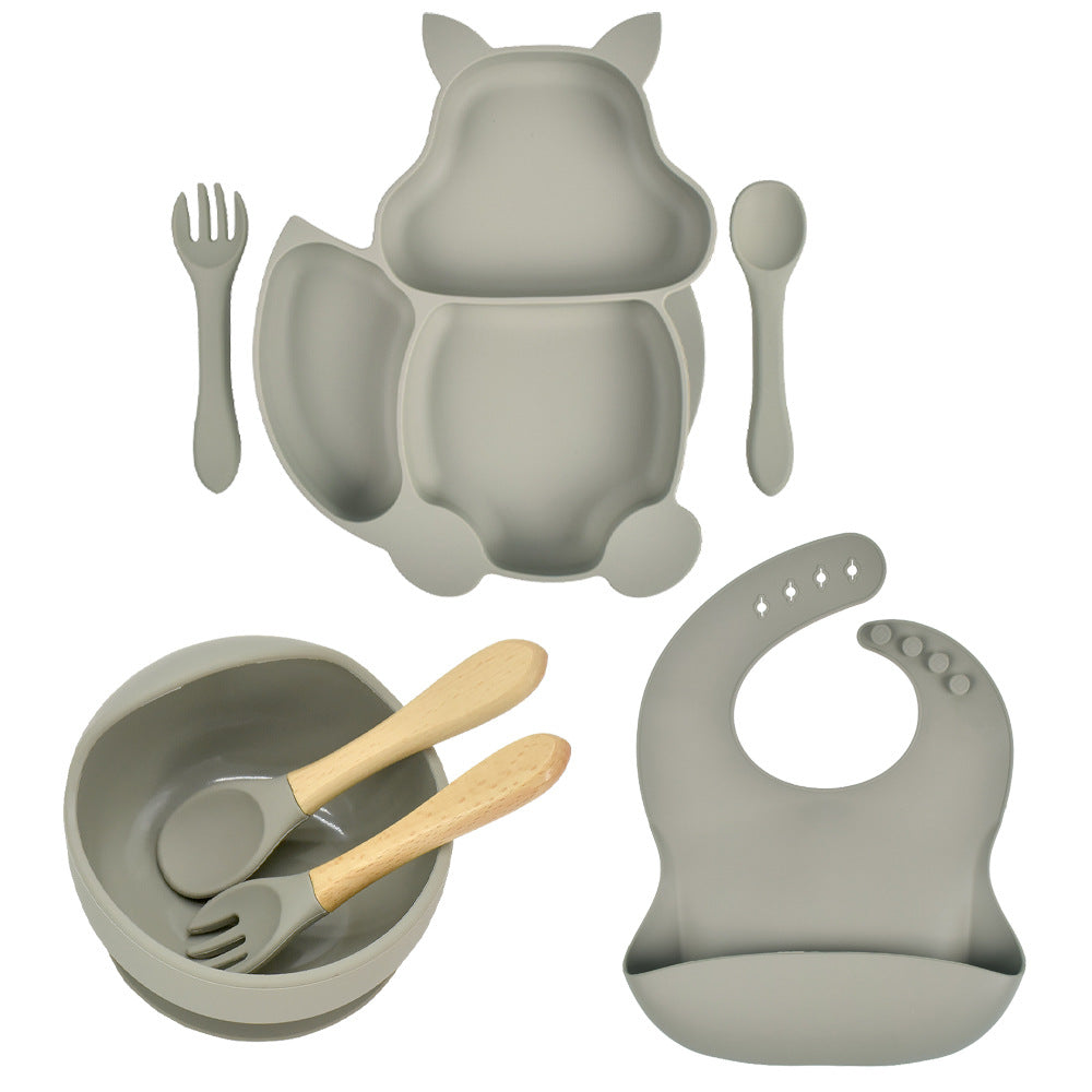 Tableware set for feeding children