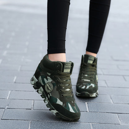 Women's casual camouflage pattern elevated sneakers