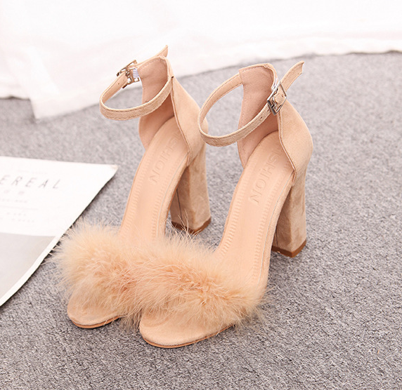 Fur suede toe pumps