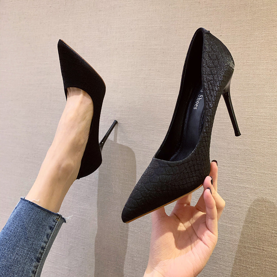 Women's pointed high heel pumps