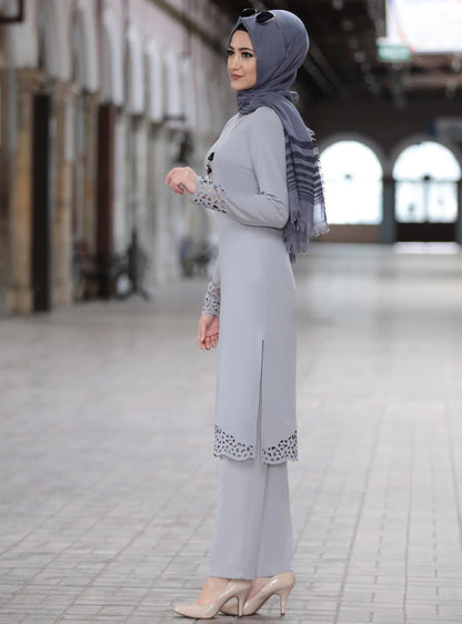 Muslim women suit abaya suit