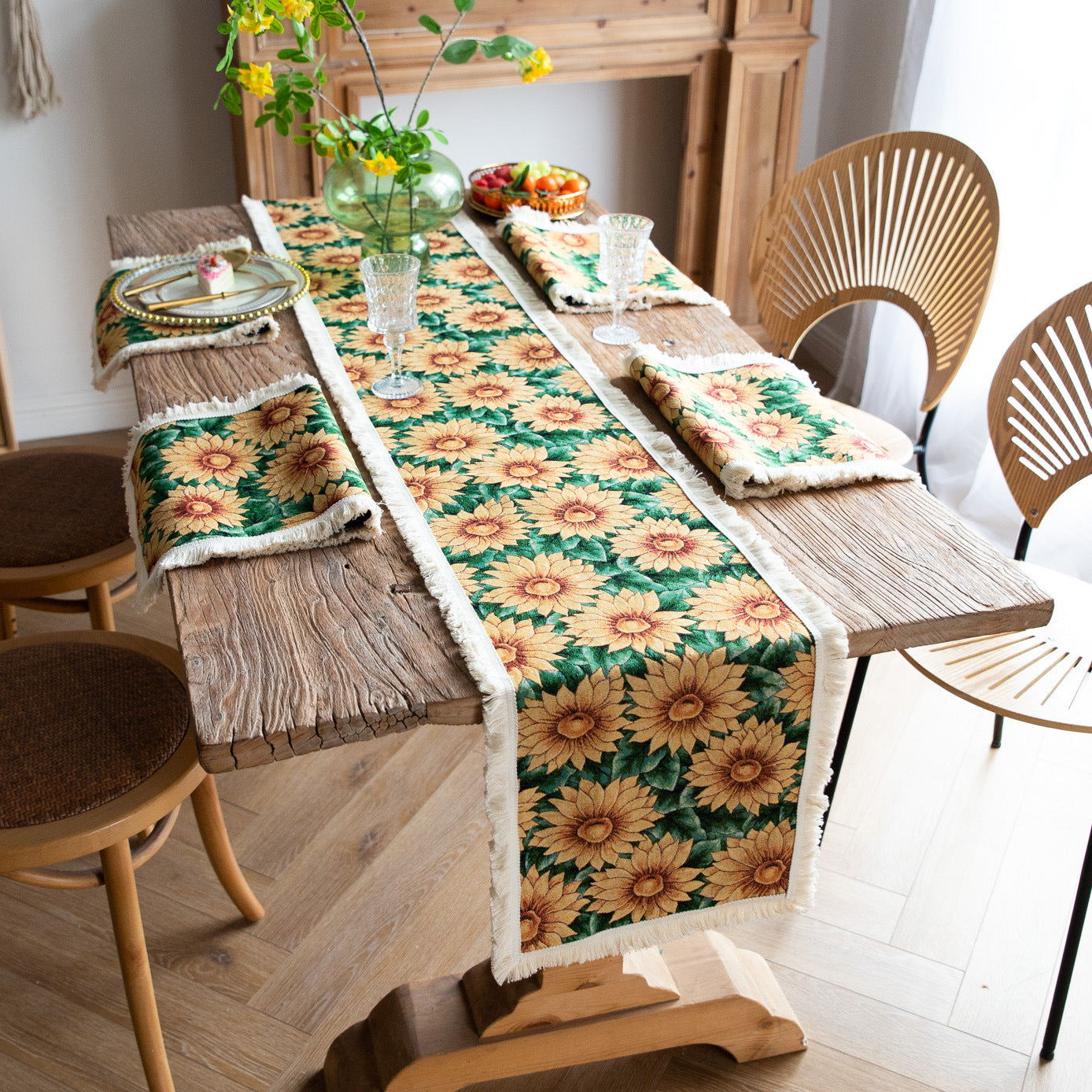 Round Table Mat with Tassel Flower Tablecloth Kitchen Decoration Long