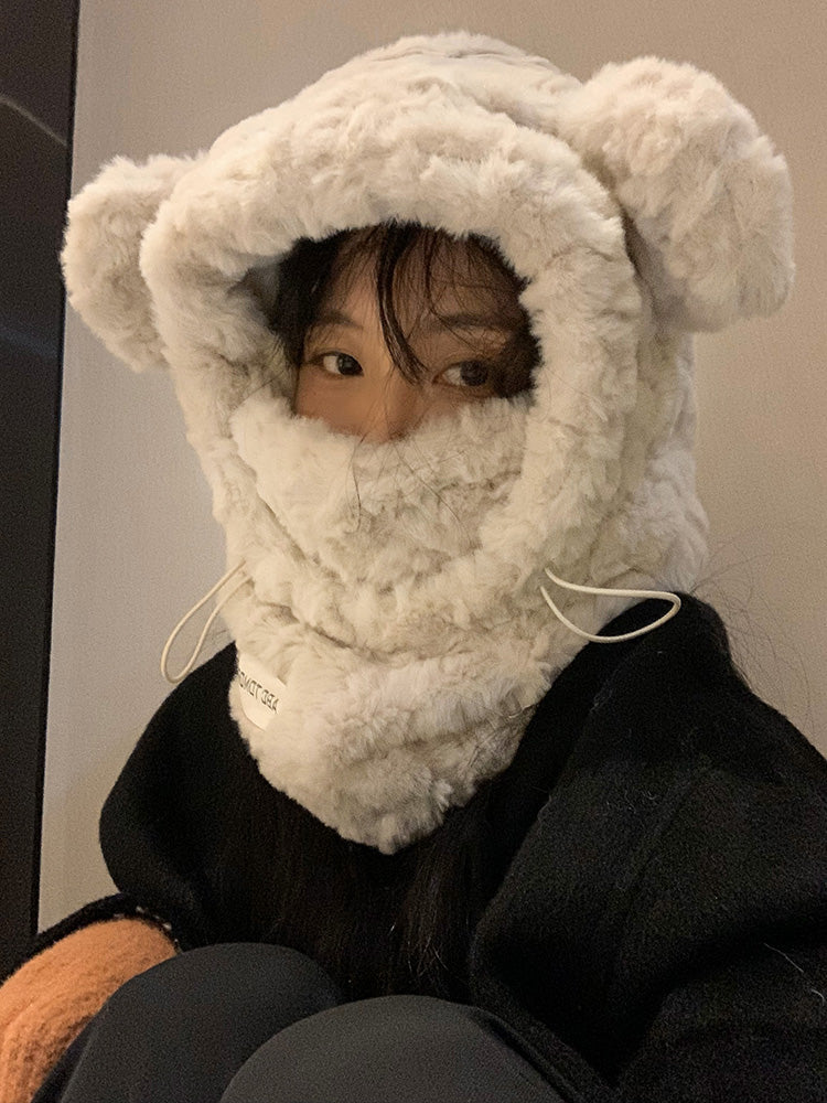 Cute ear protection hat made of plush bear