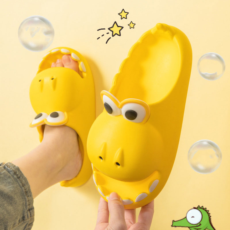 Children Dinosaur Slippers Wholesale Summer Cartoon Parent Child Outdoor Home EVA Sandals Women Men Kids Cute Slippers Baby Shoes