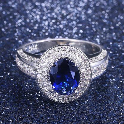 Classic four claw inlaid sapphire goddess ring