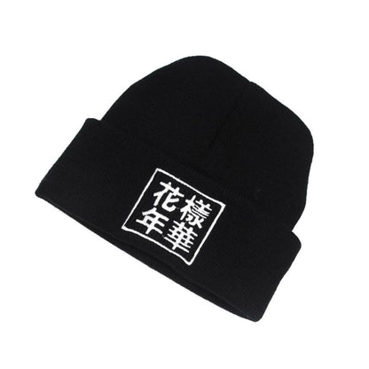 Warm knitted hats for autumn and winter. Mood for Years embroidery men and women fashion wild hats