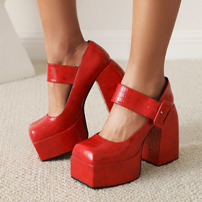 Women's pumps with thick heels