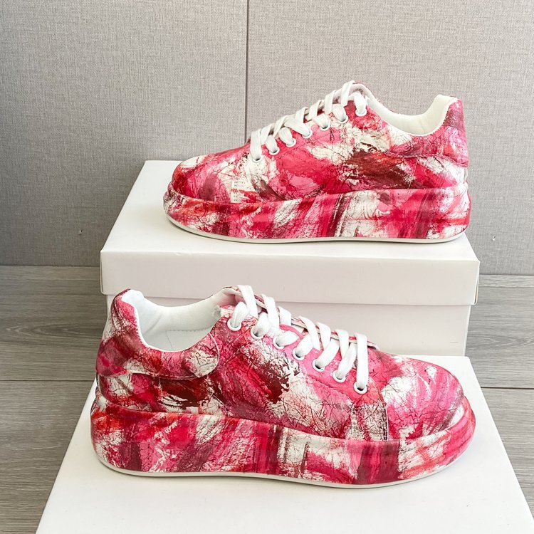 Graffiti sneakers plus size casual sneakers