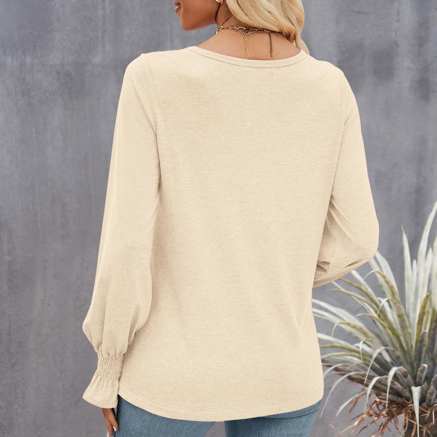 Women's V-neck long sleeve t-shirt