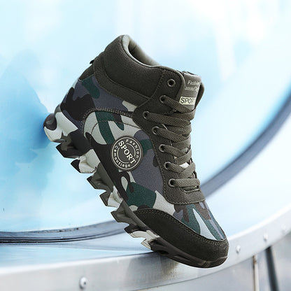 Lässige erhöhte Sneakers mit Camouflage-Muster für Damen