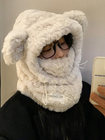 Cute ear protection hat made of plush bear