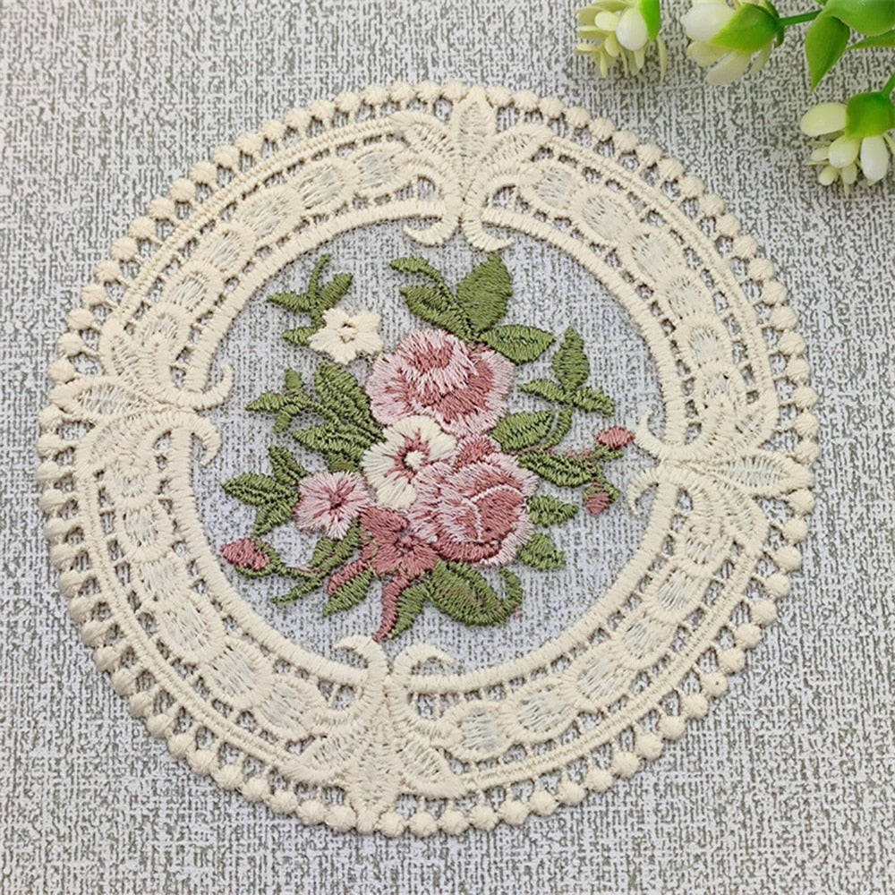12cm Vintage Lace Coaster Placemat Embroidery Craft Bowls Coffee Cups Coaster European Style Fabric Anti-scald Table Plate Mat