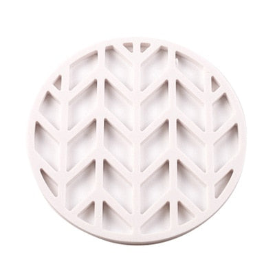 Round Dining Table Mat Coaster Cup Hollow Out Fish Scale Flower Design Kitchen Insulation Hot Pad Silicone Placemat