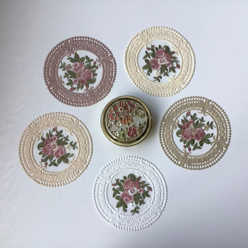 12cm Vintage Lace Coaster Placemat Embroidery Craft Bowls Coffee Cups Coaster European Style Fabric Anti-scald Table Plate Mat