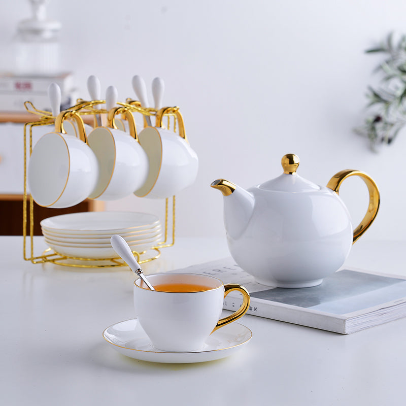 Elegante Bone China Tee-Set Porzellan Duftenden Tee Tasse Keramik Topf Floral Teekanne Set Café Becher Kaffee Tasse Weiß Gold teetasse Teaset