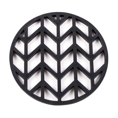 Round Dining Table Mat Coaster Cup Hollow Out Fish Scale Flower Design Kitchen Insulation Hot Pad Silicone Placemat