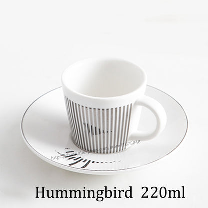 Kreative Pferd Anamorph Tasse Spiegel Reflexion Tasse Hummingbird Becher Luycho Kaffee Tee-Set Mit Bahn 90ml-220ml