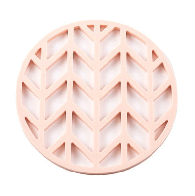 Round Dining Table Mat Coaster Cup Hollow Out Fish Scale Flower Design Kitchen Insulation Hot Pad Silicone Placemat