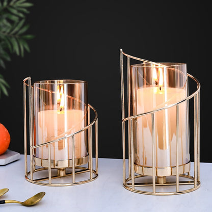 Golden Iron Candle Holder European Geometric Candlestick Romantic Crystal Candle Cup Home Decoration Table Decoration