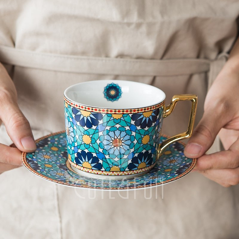 Marokkanischen Stil Luxus Kaffee Tasse und Untertasse Set mit Gold Griff für Spezielle Kaffee Cappuccino Keramik Tee Tasse 250ml