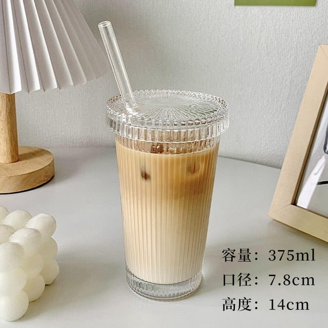 375Ml Einfache Streifen Glas Tasse Mit Deckel und Stroh Transparent Blase Tee Tasse Saft Glas Bier Können Milch Mokka tassen Frühstück Becher