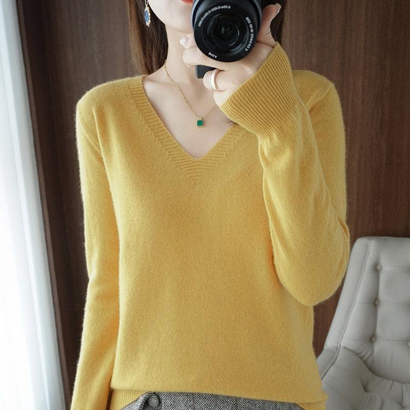 Women's sweater autumn winter knitted sweater V-neck slim fit