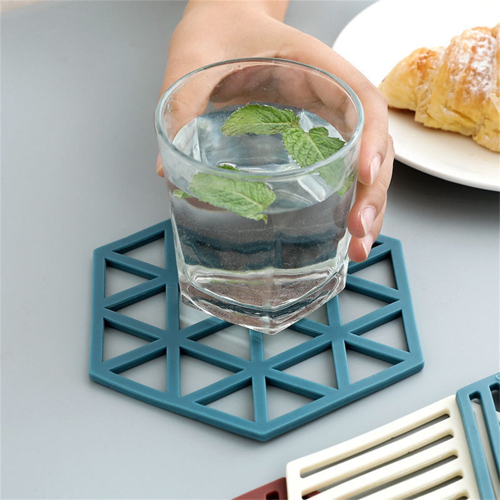 Silicone tableware insulating mat coaster hexagon silicone mats pad heat insulated bowl placemat home table decor kitchen tools