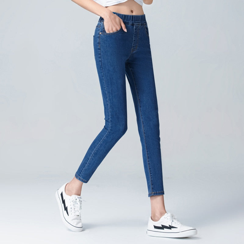 Frauen Elastische Hohe Taille Dünne Jeans Mode Frauen Schwarz Blau Tasche Mom Jeans Slim fit Stretch Denim Hosen