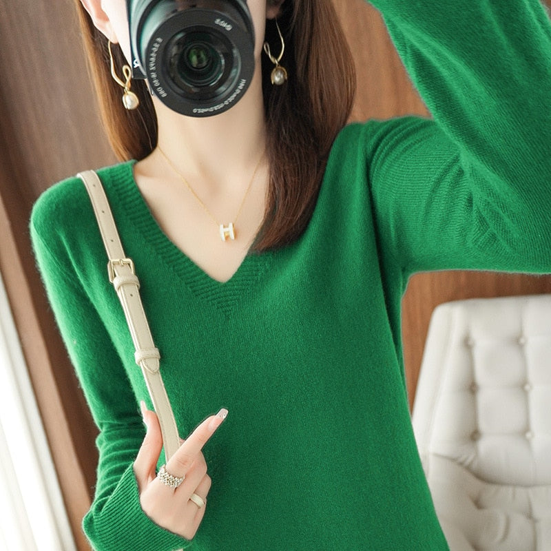 Women's sweater autumn winter knitted sweater V-neck slim fit