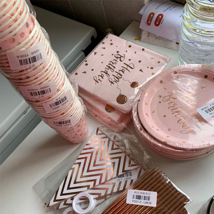 78 teile/satz Rose Gold Glücklich Geburtstag Decor Mädchen Einweg Geschirr Set Papier Platte Heißer Stanzen Erwachsene Birthdy Partei Liefert