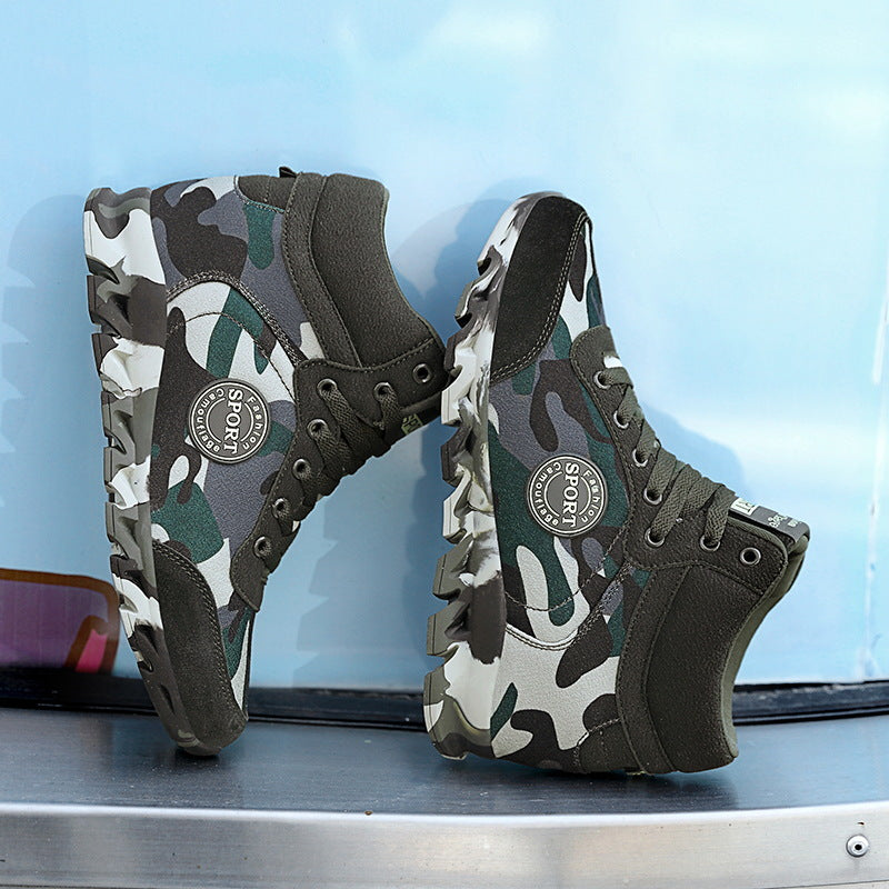 Lässige erhöhte Sneakers mit Camouflage-Muster für Damen